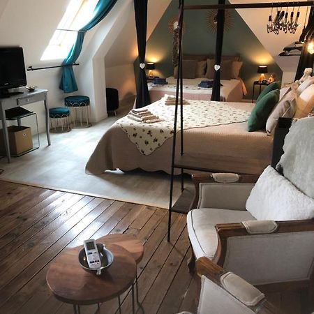 Courson Chambre Studio Familiale La Brandonniere מראה חיצוני תמונה